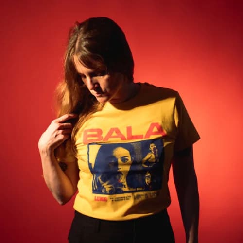 Camiseta negra de Bala con el diseño de Lume